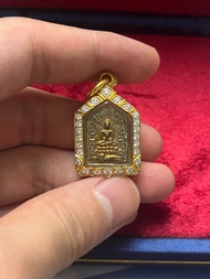 龍婆添 細模扑叻坤平