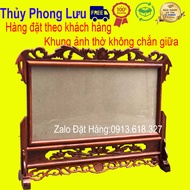 Khung ảnh bàn thờ gia tiên 3 ảnh liền gỗ hương cỡ 60x30