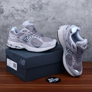 Sepatu Newbalance NB 2002R ML2002RA OG Lht y Abu