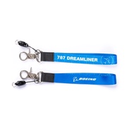 Boeing 787 Dreamliner Aero Graphic Keychain