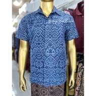 KEMEJA HIJAU KATUN Men's Short Sleeve Printed Cotton Balinese Endek Shirt with Emerald Green RPM Lin