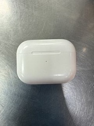 Apple AirPods Pro 充電盒