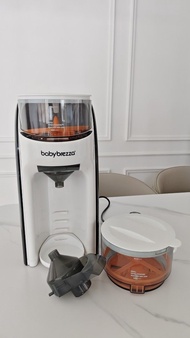 Baby Brezza Formula Pro 自動沖奶機 +多一set配件替換