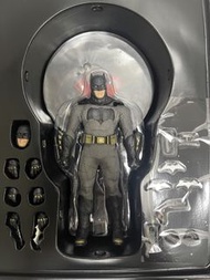 Mezco One:12 Batman vs Superman Dawn of Justice