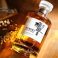 Hibiki Glass Bottle 750ml, Luxurious Cork Cap Transparent Bottle