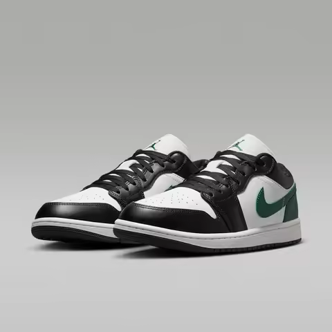 Nike Men's Air Jordan 1 Low Basketball Training Shoes 553558-047