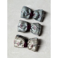 EMELYN BANANA CLIP BANANA CLIP/