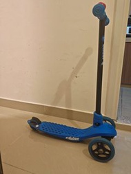 Glider 三輪滑板車