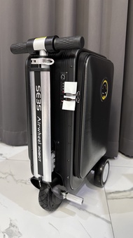 Airwheel SE3S สีดำ Black กระเป๋าเดินทางไฟฟ้านั่งขับได้ (สินค้ารีวิว) ของแท้ ส่งด่วน ส่งไว