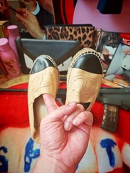 正品平賣專區Chanel 經典駝色軟熟小羊皮平底鞋size36