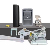 รถขุด Kobelco SK200-6ล็อคประตู SK200-8 Cab ล็อคประตูมือจับด้านนอกล็อคชิ้นส่วนกระบอก SK75-8 SK60-8