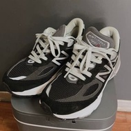 New Balance 990 v6 EU 35