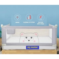 Baby Bed Rail Bed Guard Safety Pagar Pengaman Pembatas Kasur Bayi Anak