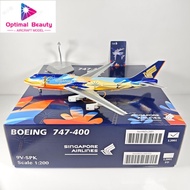 SQ Wings 1: 200 Singapore Airlines B747-400 9V-SPK Seven-Color Bird Flight No. 006