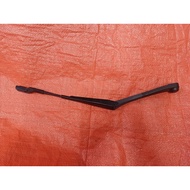 MERCEDES W212 FACELIFT FRONT WIPER ARM RIGHT ( DRIVER ) 2128201744