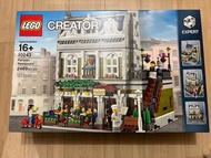 LEGO10243