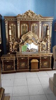 set kamar tidur cinta