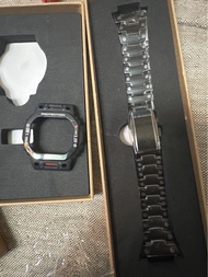 Casio G shock DW5600 /casio GShock GWM 5610 不鏽鋼保護殼$179 + casio 不鏽鋼錶帶 $220
