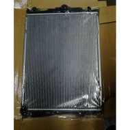 BMW E90 325i 09'(6 CYLINDER) 32mm HIGH QUALITY RADIATOR