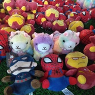 keychain super hero alpaca