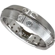 TIFFANY & Co. Streamerica 鑽石戒指，20 件套，18K 白金，5.0 克，10 碼，女士