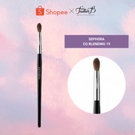 Feather B - Sephora 19 Blending Eye Color Brush