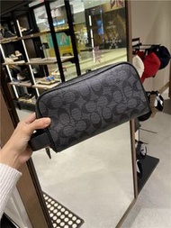 Coach man’s pouch handbag 男款手提袋收納包手拿包