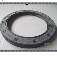 Front Wheel Seal NISSAN CK UD3 UP6 Inner And Outer Size Thickness 85-111-10 1 Piece