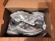 New Balance Gore-tex 610