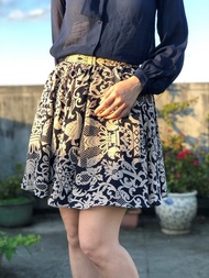 時尚花紋短裙