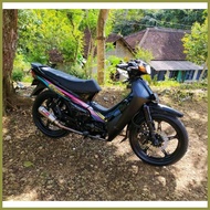 ☬ ◧ ✿ HITAM Striping Decal Polet Sticker yamaha crypton cripton 1995 1996 1997 Black list Standard