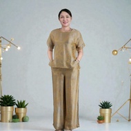 Middle-aged silk set, high quality Nha Xa, loose, airy and luxurious fit for mothers, meaningful gif