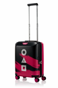 AMERICAN TOURISTER กระเป๋าเดินทางล้อลาก รุ่น SQUID GAME (18 นิ้ว) SPINNER 52/18 EXP TSA