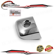 ฝามือดึง เว้ารูกุญแจ หน้า-ขวา สีชุป โครเมี่ยม แท้ 1 ชิ้น Toyota Hiace Commuter D4D Van ขนาด 5.3x5.5x