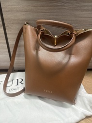 Furla Brown Leather Handbag Furla 咖啡色水桶包