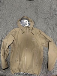 Arc'teryx Beta lt jacket 煙燻棕