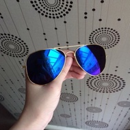 Aviator sunglasses/ shades