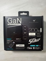 Maxpower GN200X 200W USB-C 充電器