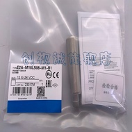 Proximity Switch E2A-M18LS08-M1-B1 B2 M1-B3 E2A-S08LS02-M3-B1 Sensor