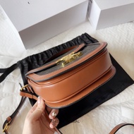 New Product Express Arc deliver Arc de Triomphe Saddle Bag besace Small Square Bag Genuine Leather B