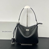 信心保證💯Balenciaga rodeo hobo