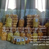 comring rasa daun jeruk (emping singkong) tersedia pedas dan asin