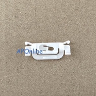 Honda Accord Sm4 Windscreen Clip (H63)
