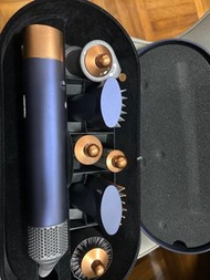 Dyson造型器