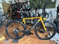 實體單車鋪- 高士特 GUSTO RANGER EVO 105di2 電變整車 7170套件 Attaque碳鈴 一體把