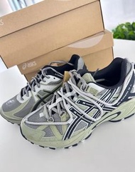 ASICS Kahana TR V2 green