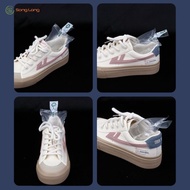 1 Air bag to keep shoe shape, size 18*20cm, included