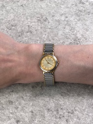 【VintageShop solo 日本直送中古包專賣店】Yves Saint Laurent YSL 腕錶 金×銀 錶盤 不鏽鋼 rurspi