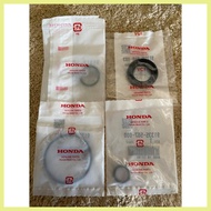 ◆ ∢ ∭ Honda Genuine Magneto Oil Seal Kit - TMX155