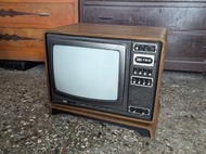 《故障擺飾》SAMPO 聲寶牌：映像管木殼彩色電視機（15吋螢幕、型號：Z-165、80年代、老三台）